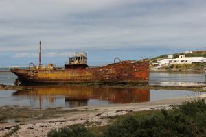 07Jun2015040633Chatham Is Port Hutt Shipwreck.jpg